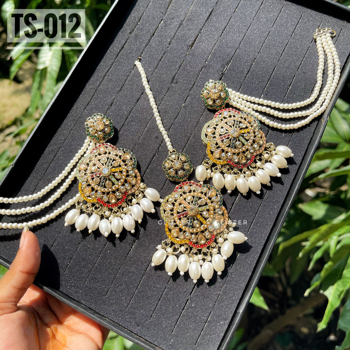 Tikli Set With Tana π TS-012