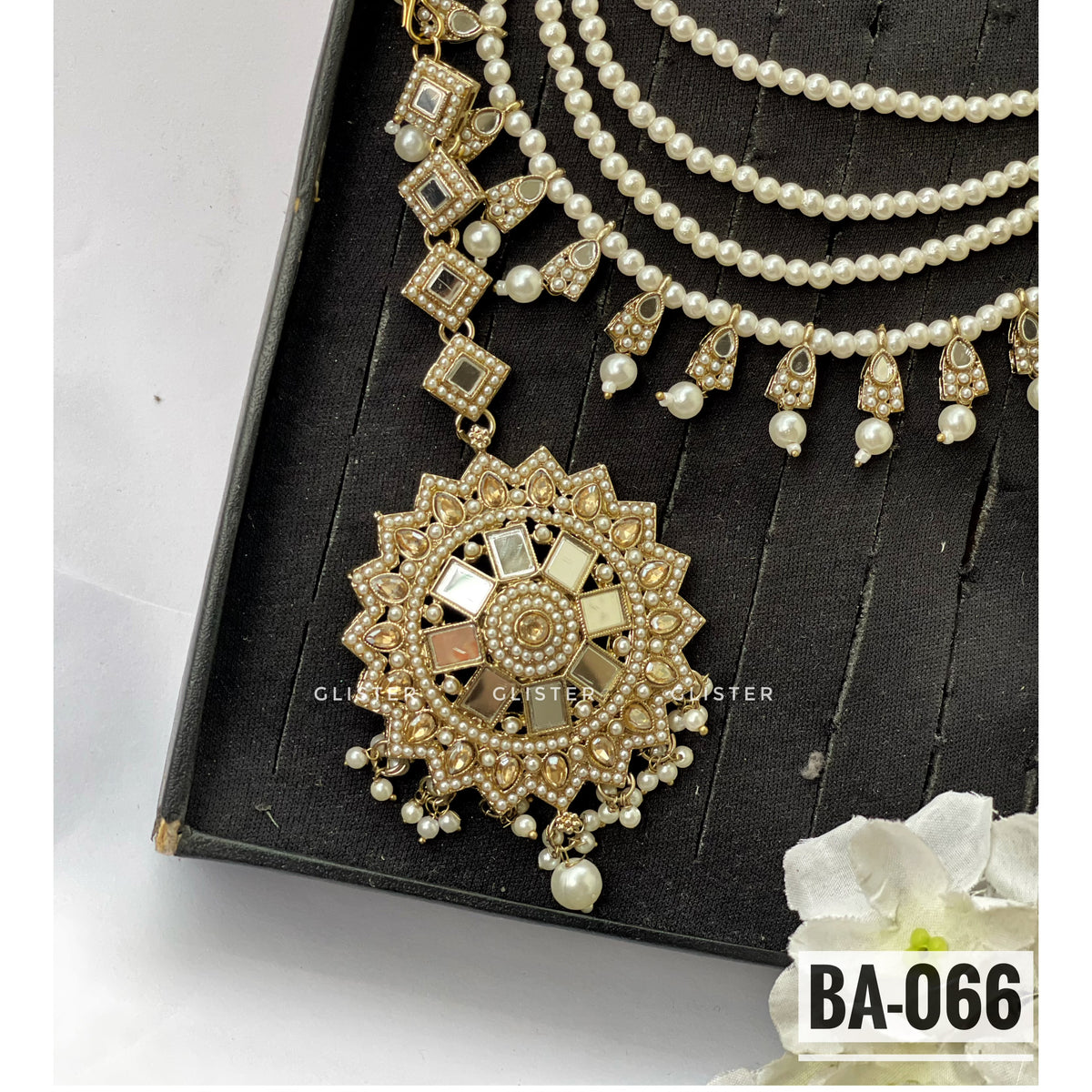 Jhumka with attached Tana and Tikli Set ✨  BA-066